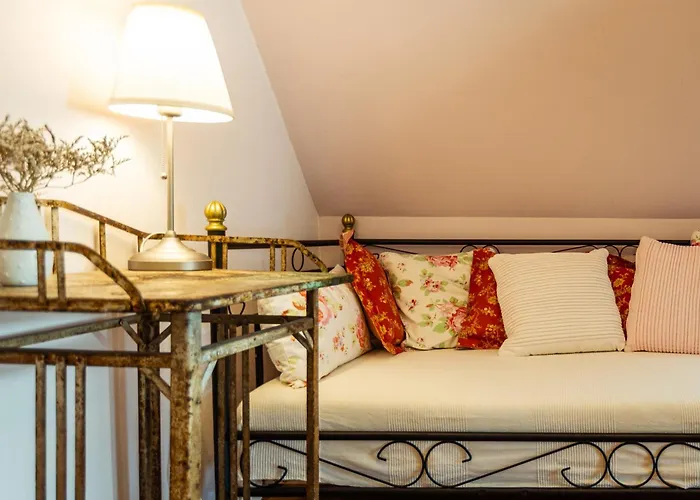 Senhalser Hoefe * زينهايم