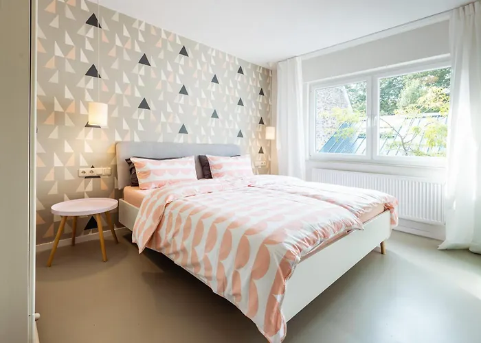 Senhalser Hoefe * زينهايم